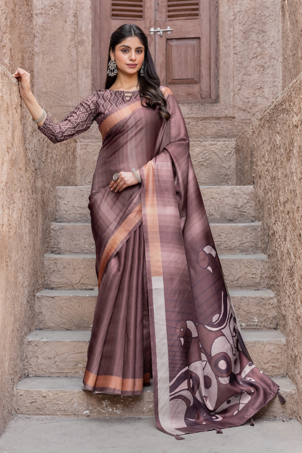 Vastrikaara Chitralekha Tussar Satin printed Saree