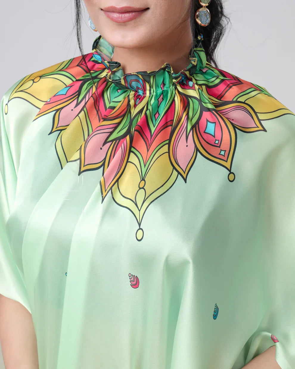 Vastrikaara Social Media Icon Mandalaa Stripes Freehand Designer Saree